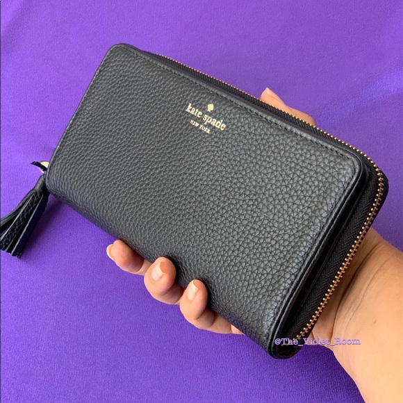 kate spade Handbags - ▪️KATE SPADE▪️Black Chester Street Wallet/Wristlet